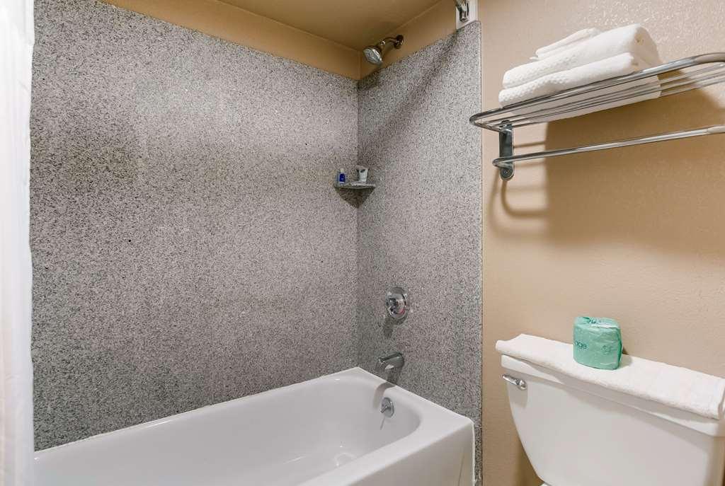 Rodeway Inn Rohrerstown Szoba fotó